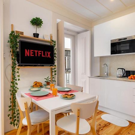 Whome Intendente Modern 1-Bed W/ Lift & Ac In Top Notch Location Lisboa Dış mekan fotoğraf
