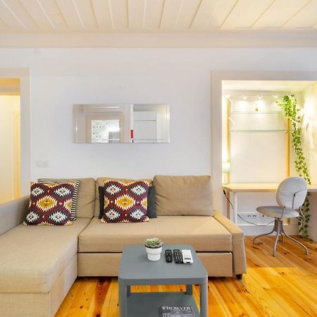 Whome Intendente Modern 1-Bed W/ Lift & Ac In Top Notch Location Lisboa Dış mekan fotoğraf