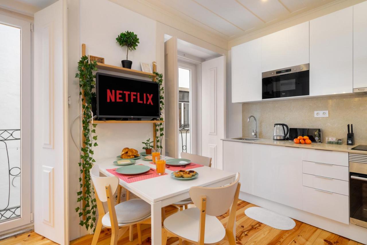 Whome Intendente Modern 1-Bed W/ Lift & Ac In Top Notch Location Lisboa Dış mekan fotoğraf