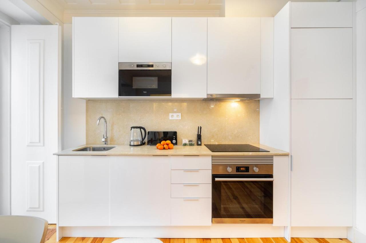 Whome Intendente Modern 1-Bed W/ Lift & Ac In Top Notch Location Lisboa Dış mekan fotoğraf