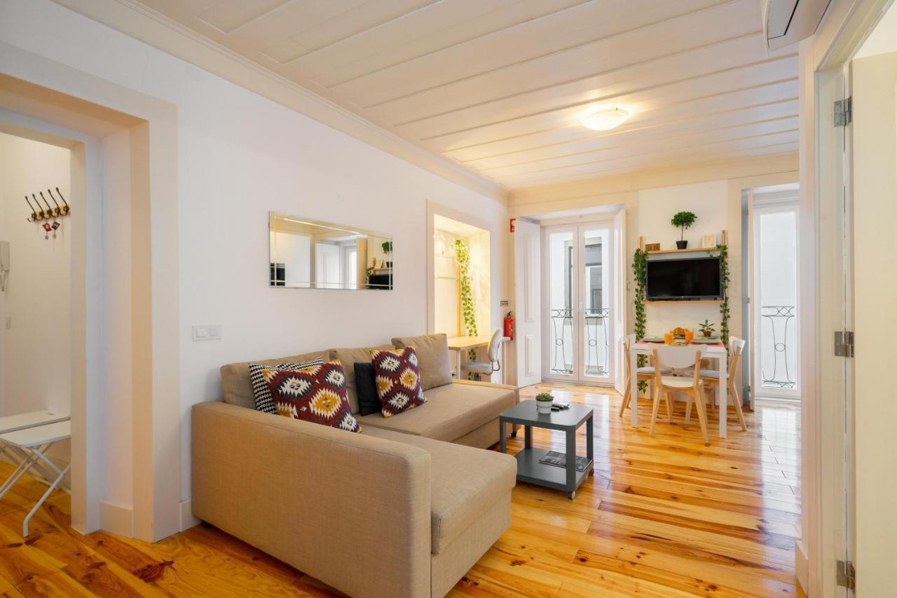 Whome Intendente Modern 1-Bed W/ Lift & Ac In Top Notch Location Lisboa Dış mekan fotoğraf